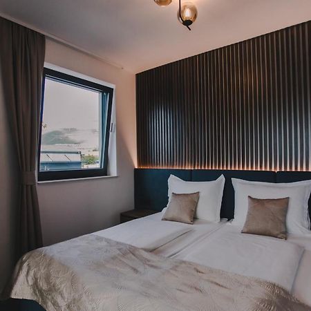 Hotel Batuda Сплит Экстерьер фото