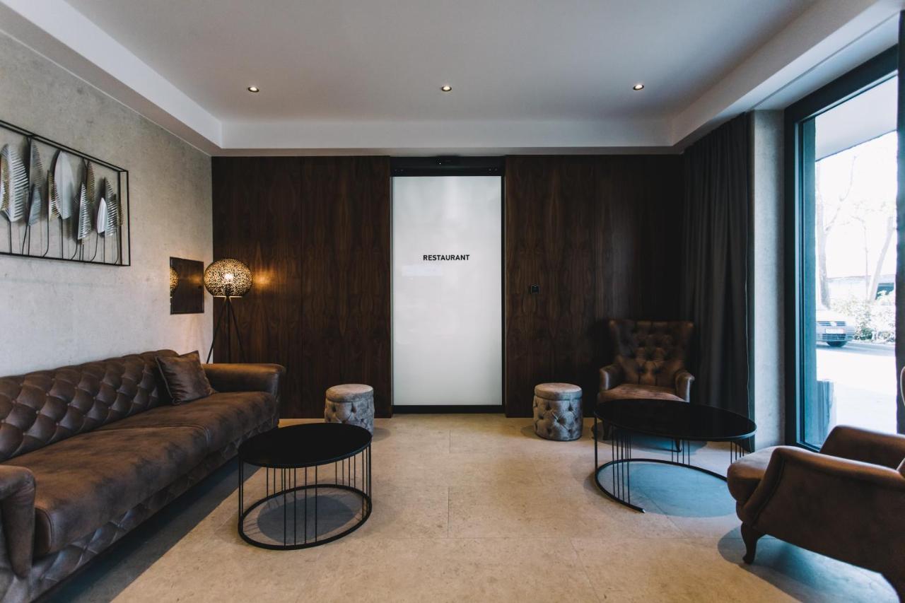 Hotel Batuda Сплит Экстерьер фото